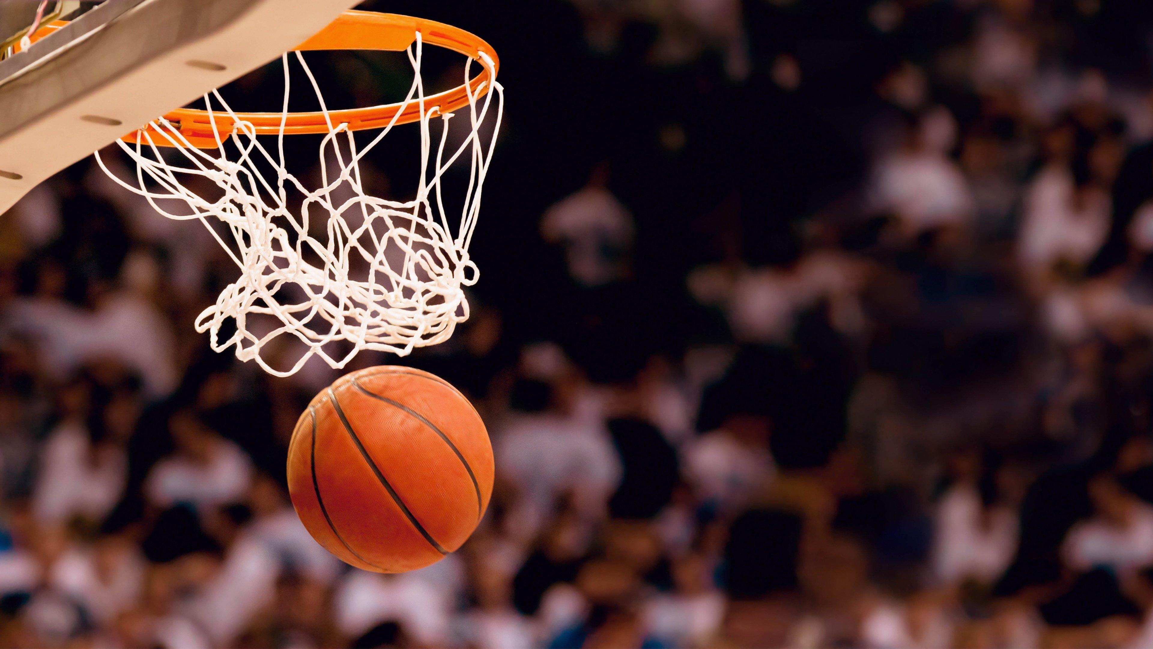 当詹姆斯打到45岁,他将如何改写NBA的年龄界限?